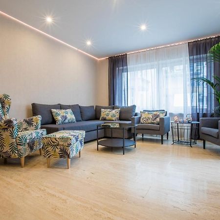 Modernes Apartment In Zentrumsnaehe Mit Eigenem Stellplatz Baden-Baden Eksteriør bilde