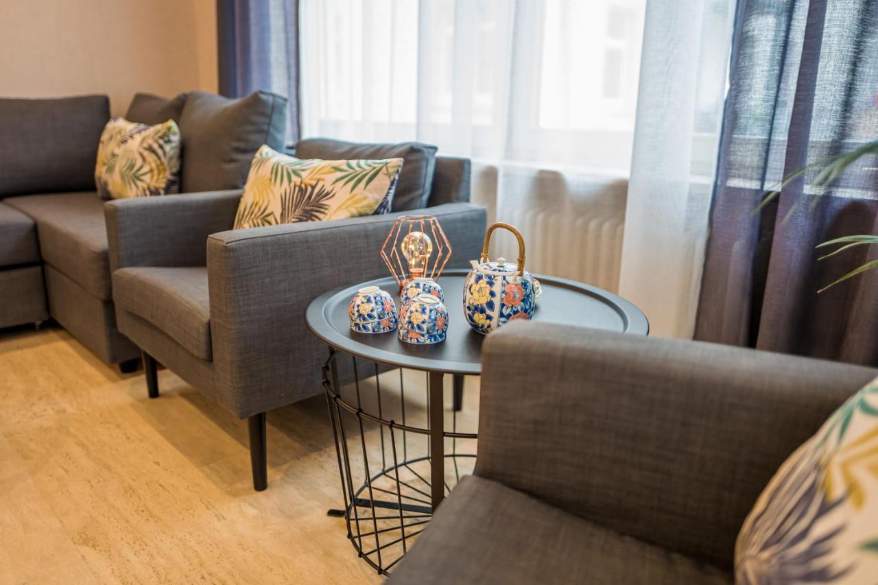 Modernes Apartment In Zentrumsnaehe Mit Eigenem Stellplatz Baden-Baden Eksteriør bilde