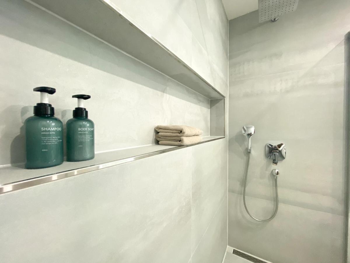 Modernes Apartment In Zentrumsnaehe Mit Eigenem Stellplatz Baden-Baden Eksteriør bilde