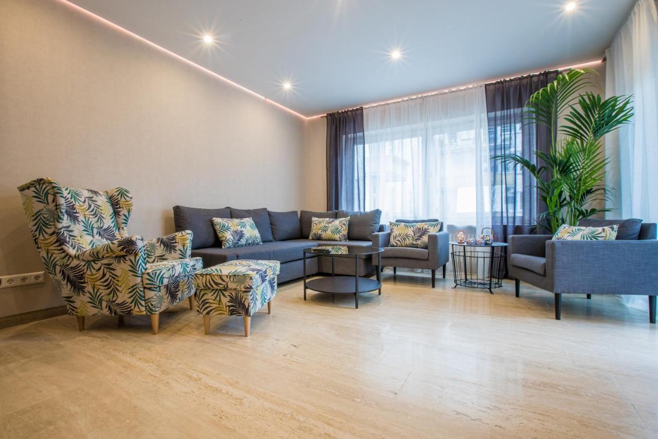 Modernes Apartment In Zentrumsnaehe Mit Eigenem Stellplatz Baden-Baden Eksteriør bilde